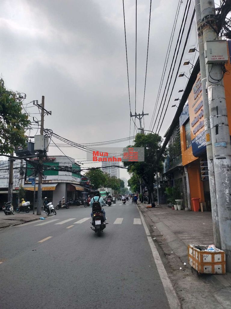 Bán nhà Mặt tiền DT:4x20 nhà 3 tầng gần chợ tân Mỹ cạnh phú mỹ hưng q7
