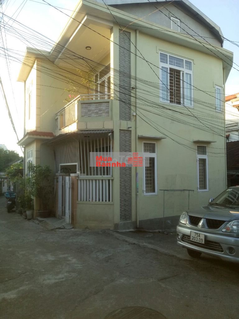 Nhà 2 tầng, kiệt xe tải, đường Phan Bội Châu, TP Huế