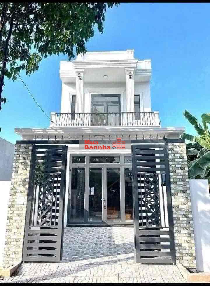 BÁN GẤP NHÀ ĐƯỜNG TỈNH LỘ 826