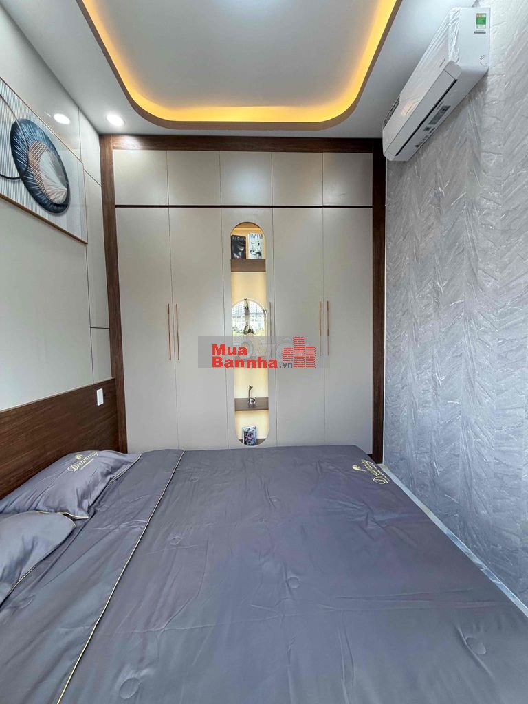 BÁN NHÀ CĂN GÓC , 3 TẦNG ÂU DƯƠNG LÂN Q8: NHỈN 5 TỶ