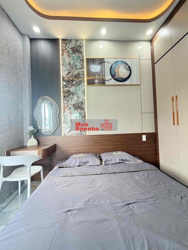 BÁN NHÀ CĂN GÓC , 3 TẦNG ÂU DƯƠNG LÂN Q8: NHỈN 5 TỶ