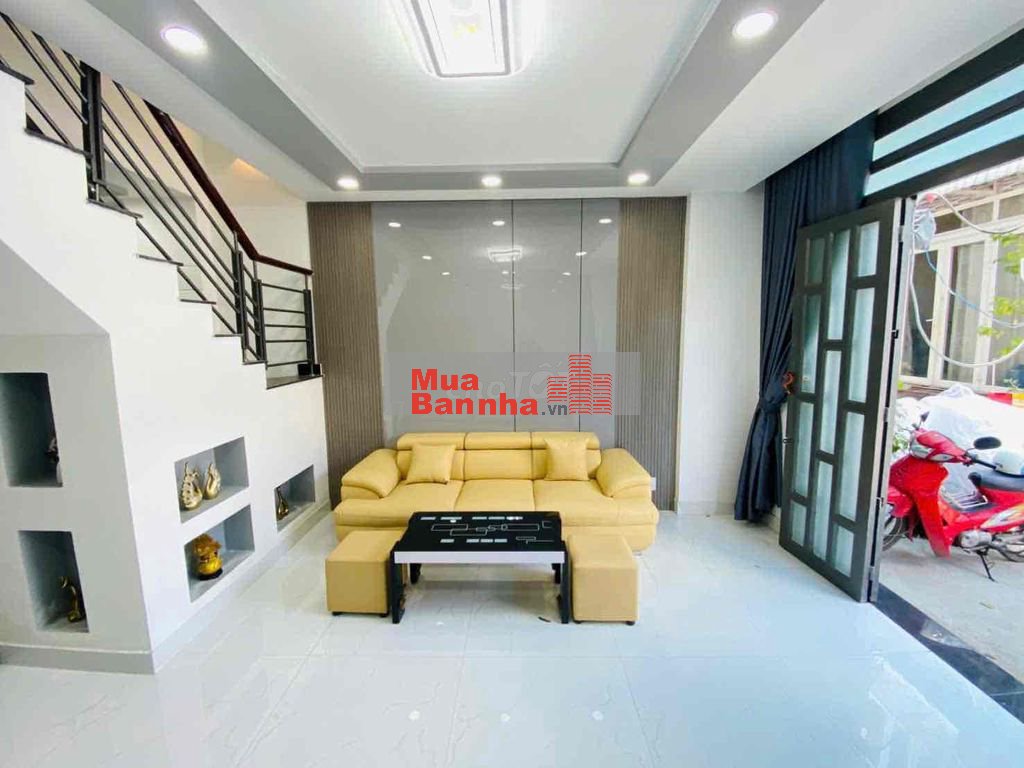 Bán nhà sổ hồng riêng apđ gần đại học nguyễn tất thành sh riêng