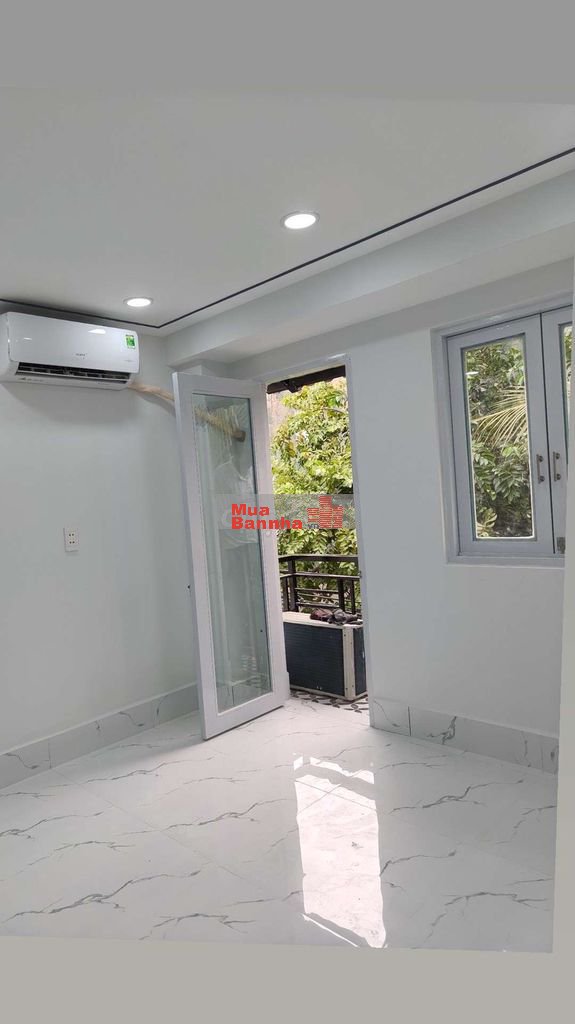 BÁN NHÀ NHỎ MỚI XÂY DANH CHO VK CK MỚI CƯỚI