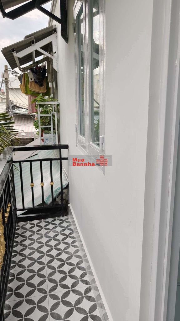 BÁN NHÀ NHỎ MỚI XÂY DANH CHO VK CK MỚI CƯỚI