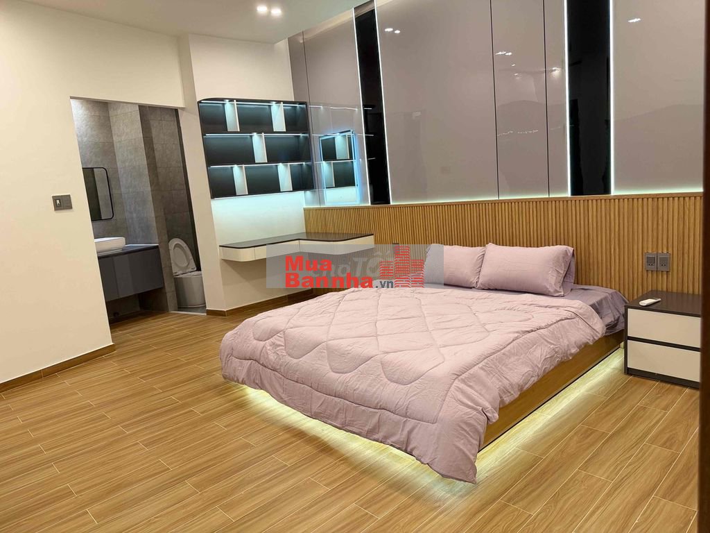 Bán Siêu Phẩm Nhà Đẹp MT Nguyễn Hữu Thọ
