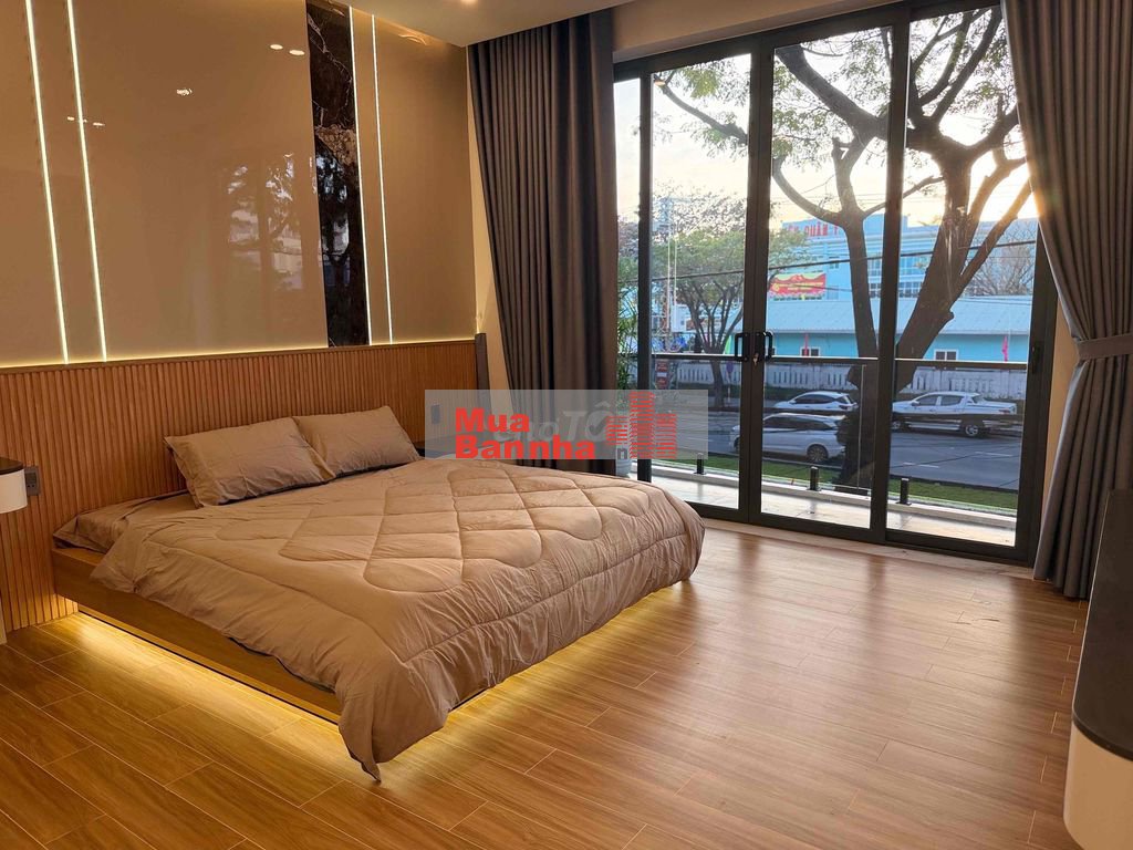Bán Siêu Phẩm Nhà Đẹp MT Nguyễn Hữu Thọ