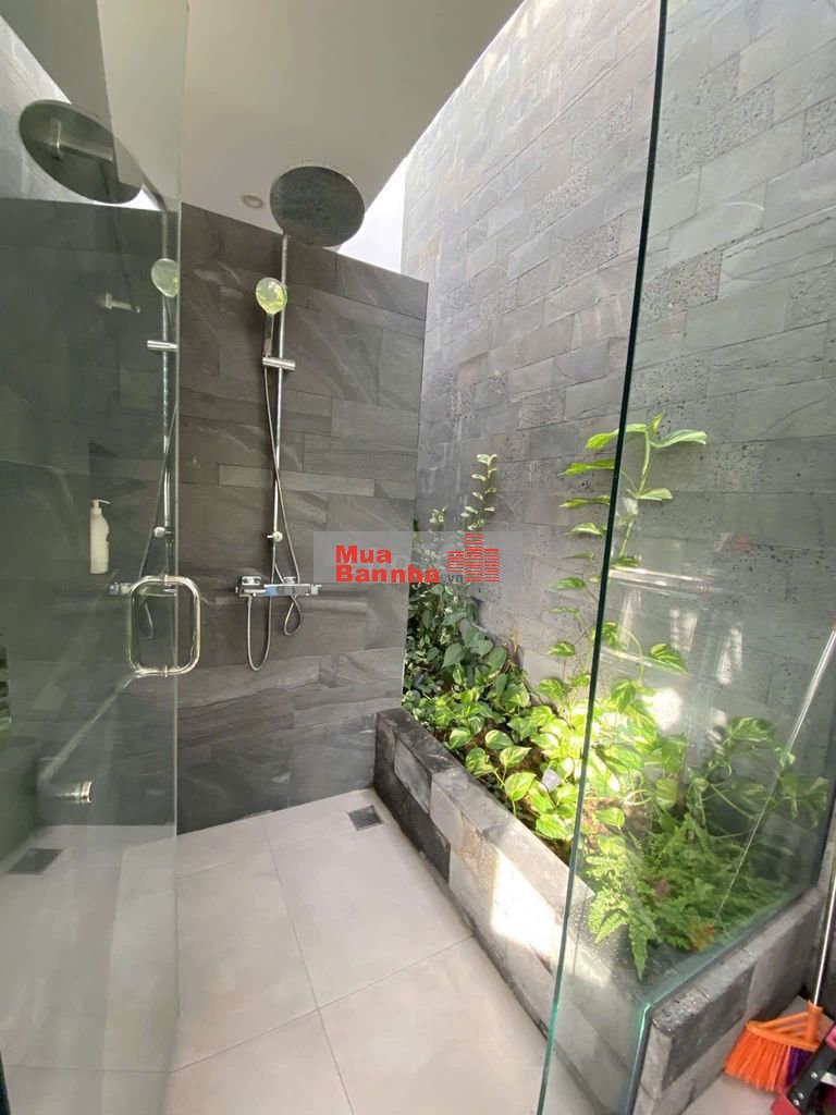 Biệt thự đẳng cấp 15m x 20m. Có Hồ Bơi Góc Ngã Tư Đường 25m Thạnh Xuân