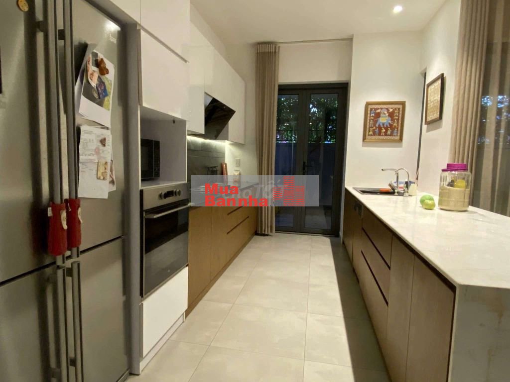 Biệt thự đẳng cấp 15m x 20m. Có Hồ Bơi Góc Ngã Tư Đường 25m Thạnh Xuân