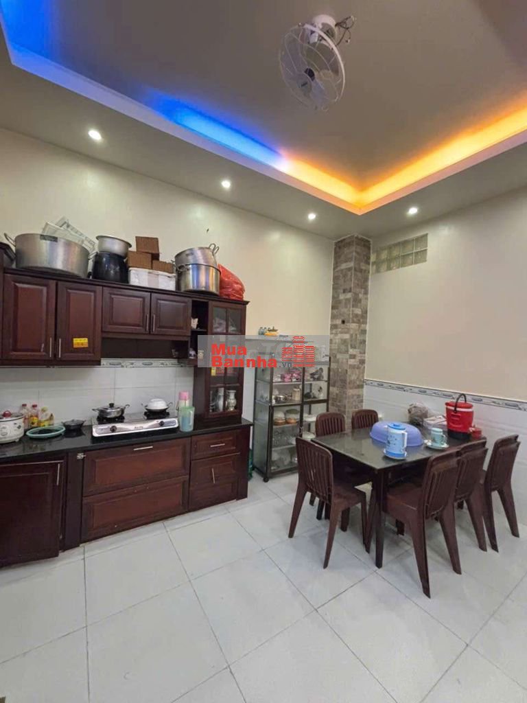 NHÀ BÌNH TÂN -LIÊN KHU 4-5 DT 100M2 - HẺM XE TẢI - 3 TẦNG - GIÁ 6,7TY