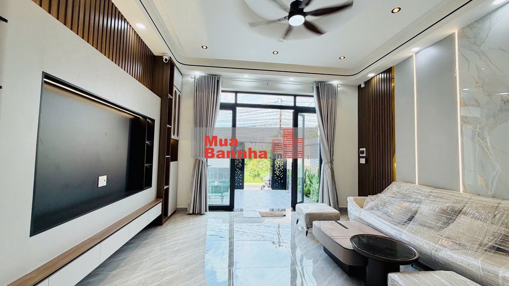 🏡 KẸT TIỀN BÁN GẤP CĂN NHÀ ĐẸP – SỔ HỒNG RIÊNG – HOÀN CÔNG ĐẦY ĐỦ 🏡