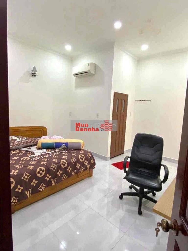 Phường 11 ngay công viên làng hoa 4,65x14 trệt 3 lầu