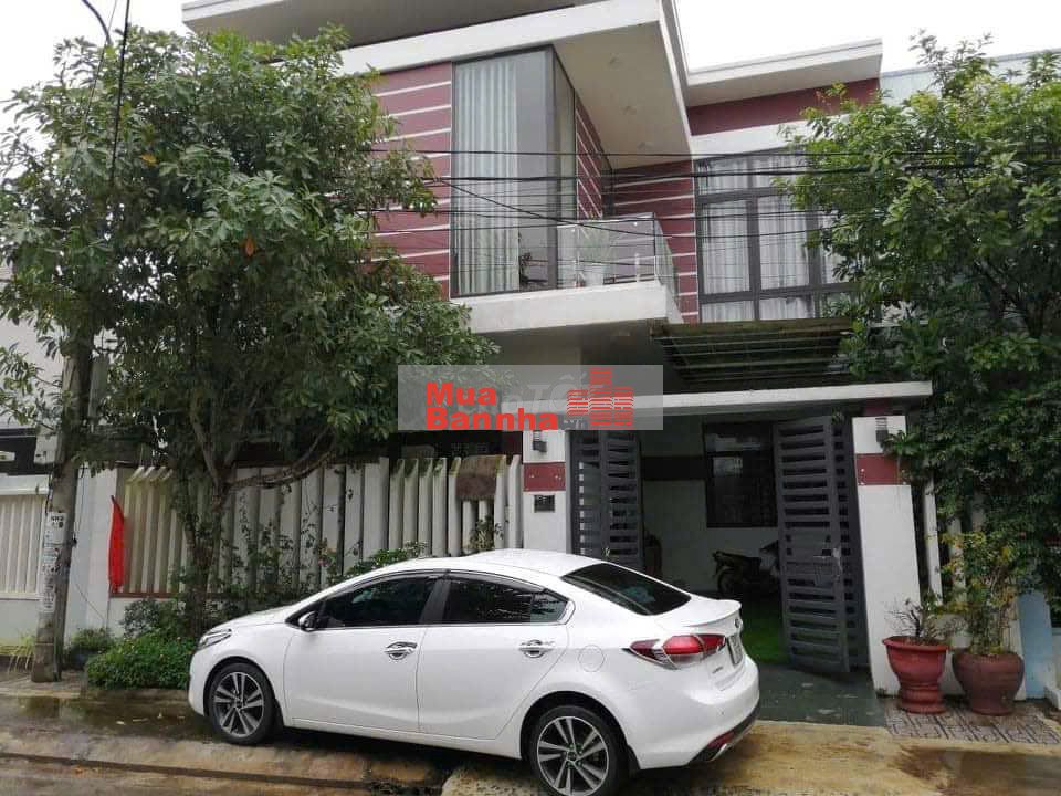 Chuyển công tác, cần bán nhà full nội thất