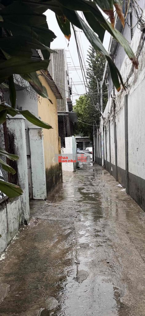 Tôi chính chủ cần bán nhà kiệt sát bến xe Tôn Đức Thắng