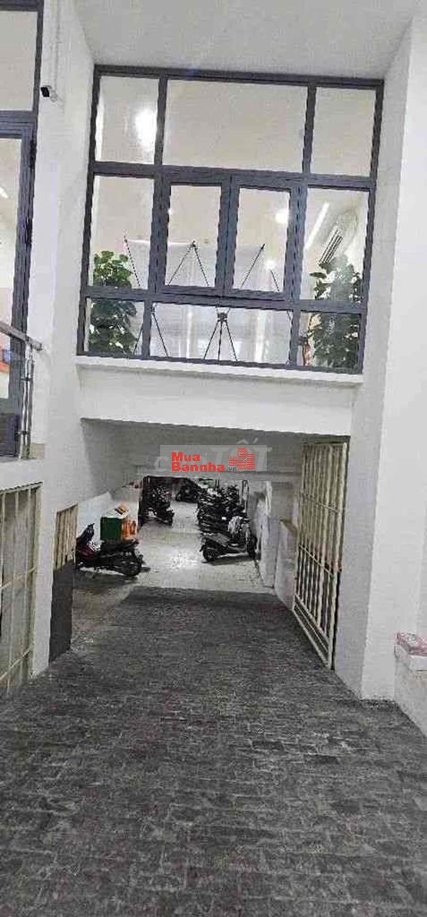 MẶT TIỀN PHẠM VĂN CHÍ NGANG 6m -ĐANG CHO THUÊ 80 tr