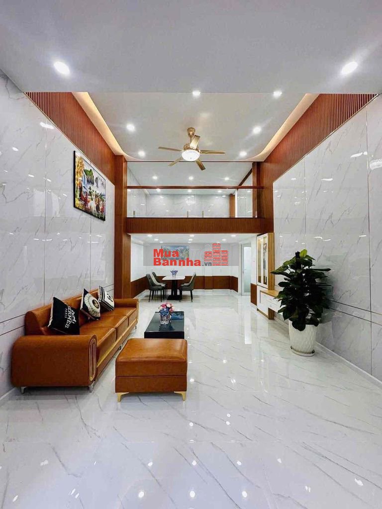 GIÁ CHỈ CÒN 6,4 TỶ – NHÀ 3 LẦU ĐỐI DIỆN CỔNG TRƯỜNG PHAN TÂY HỒ 🔥