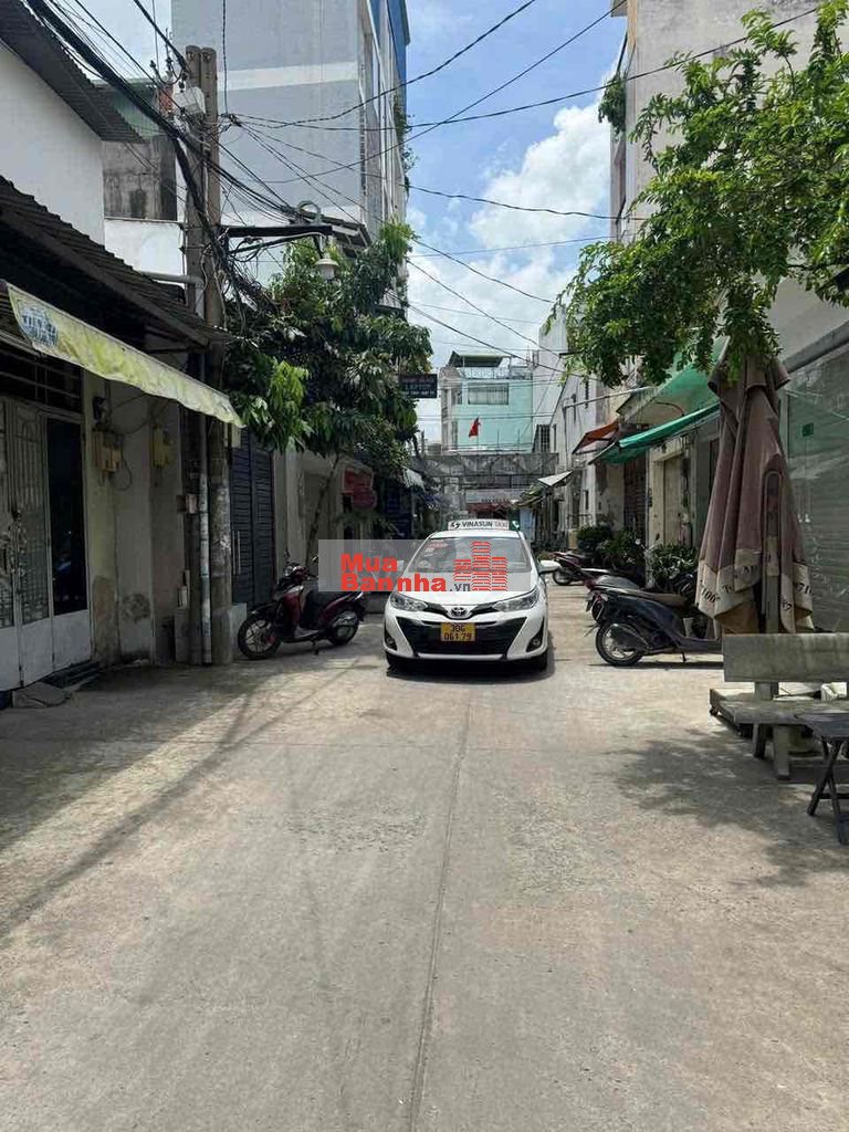 Nhà 2 mặt tiền trước sau đều hẻm xe hơi, Huỳnh Văn Nghệ P.15 Tân Bình