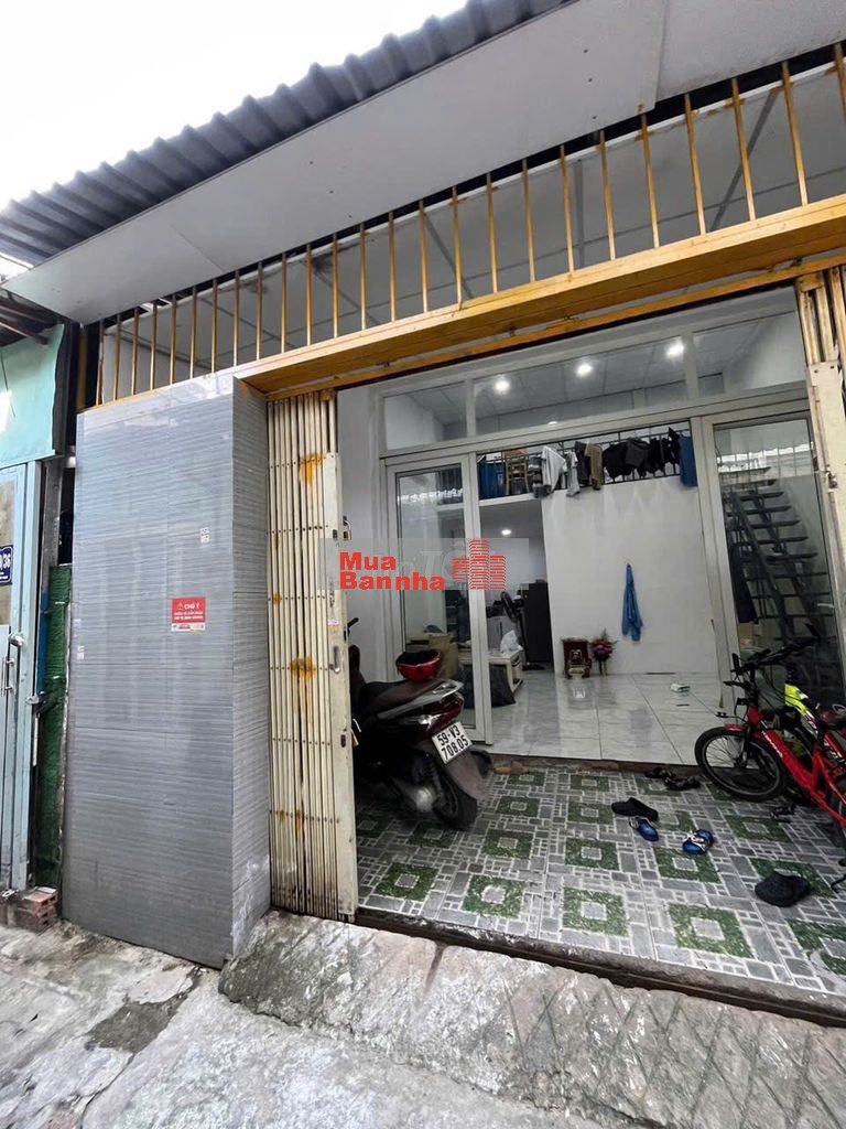 Nhà sổ riêng gần ủy ban thạnh Xuân Q12 nhà 2pn 48m2