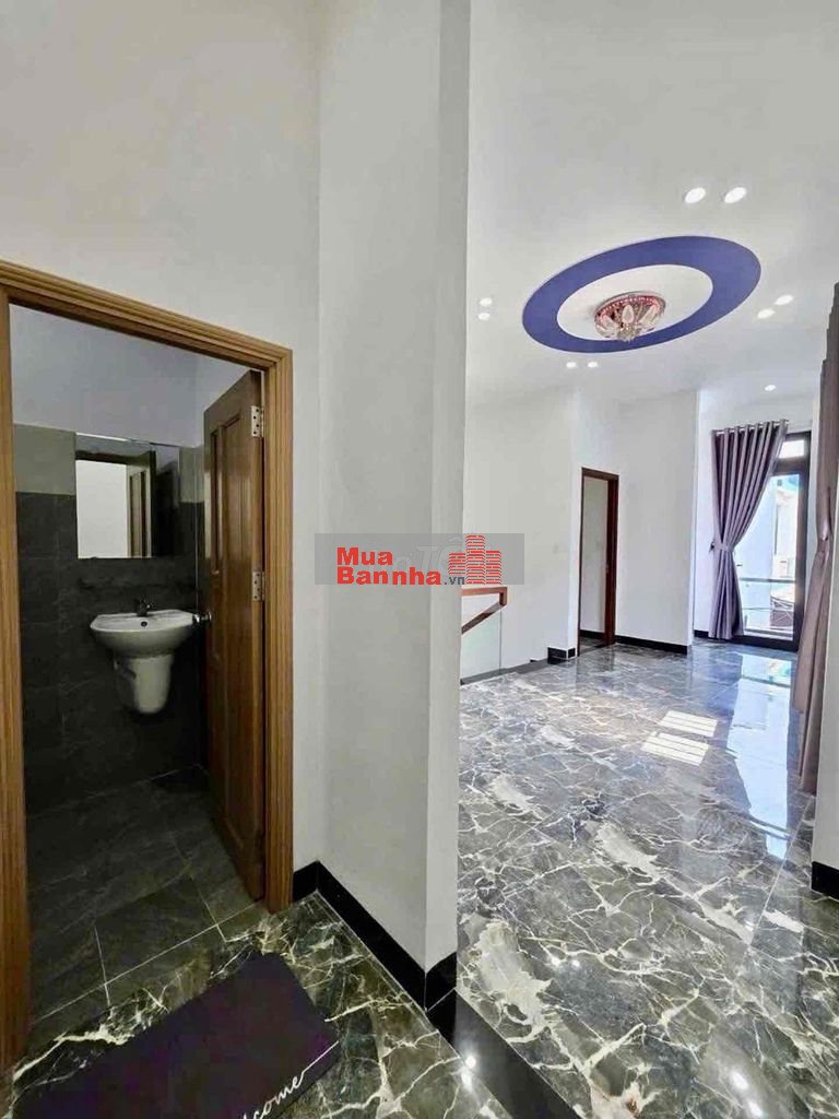 🔥 NHÀ 2 TẦNG – 2 MẶT KIỆT HOÀNG VĂN THÁI – 4.X TỶ 🔥 📍 K Hoàng Văn Thá