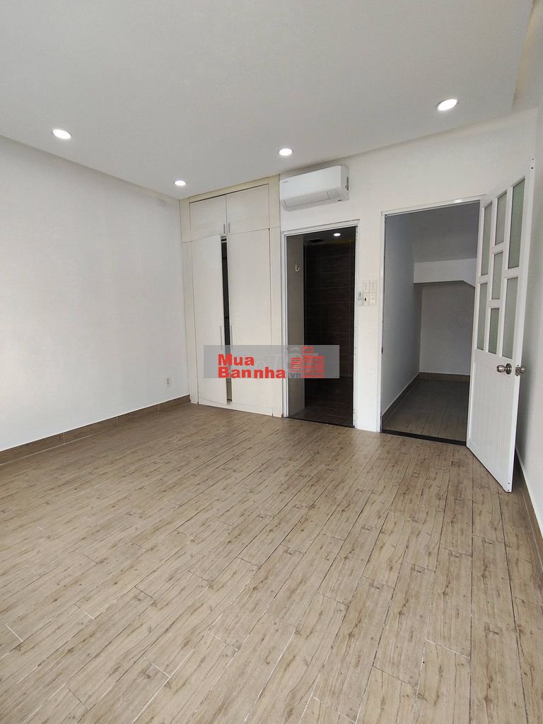 Hẻm Nhựa 6m, Xe Hơi Tới Nhà DT: 4x10m2, 2 Tầng Mới, 2PN, Giá 4.8 Tỷ