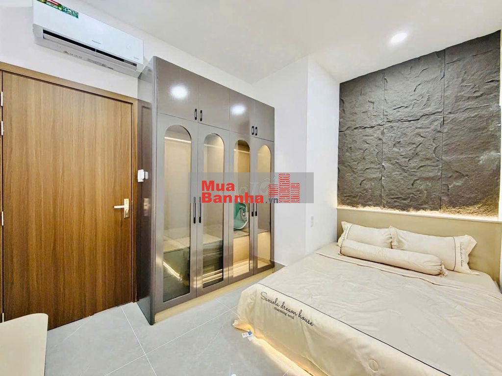 Nhà gần ngã tư ga Q12 1 lầu 2pn hẻm xe hơi