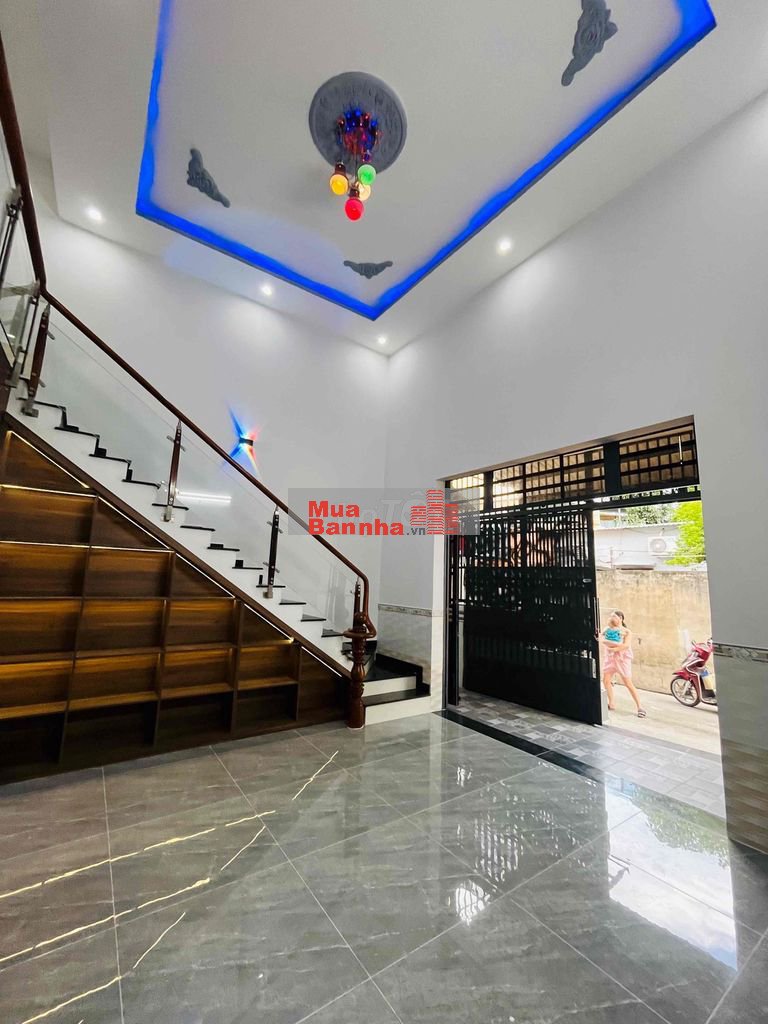 Nhà SHR p.ĐÔNG Hoà 57m2 đường ô tô Nguyễn Công Hoan vô chút