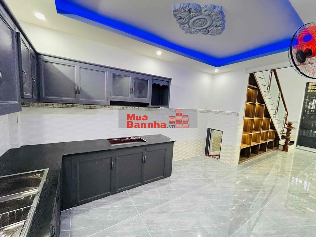 Nhà SHR p.ĐÔNG Hoà 57m2 đường ô tô Nguyễn Công Hoan vô chút