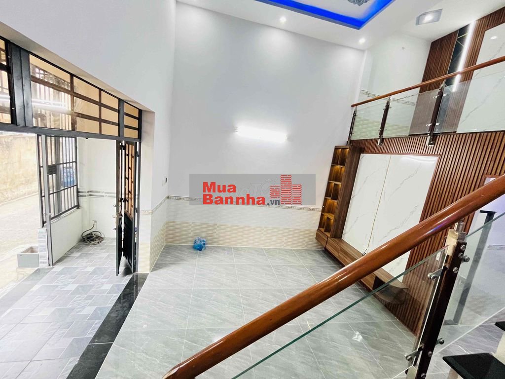 Nhà SHR p.ĐÔNG Hoà 57m2 đường ô tô Nguyễn Công Hoan vô chút