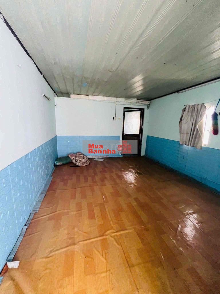 Nhà SHR 72m2 tc 100% phường Dĩ An hẻm 2,1m xóm nghèo giáp Thủ Đức