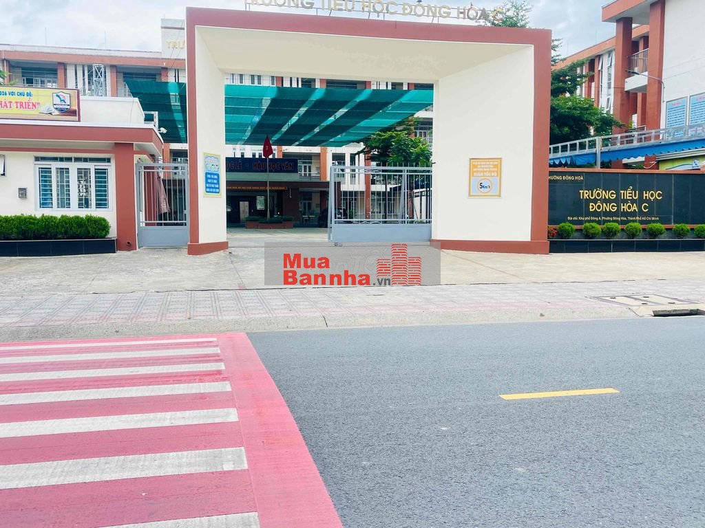 Nhà Sổ Chung lầu trệt gần trường tiểu học Đông Hoà C
