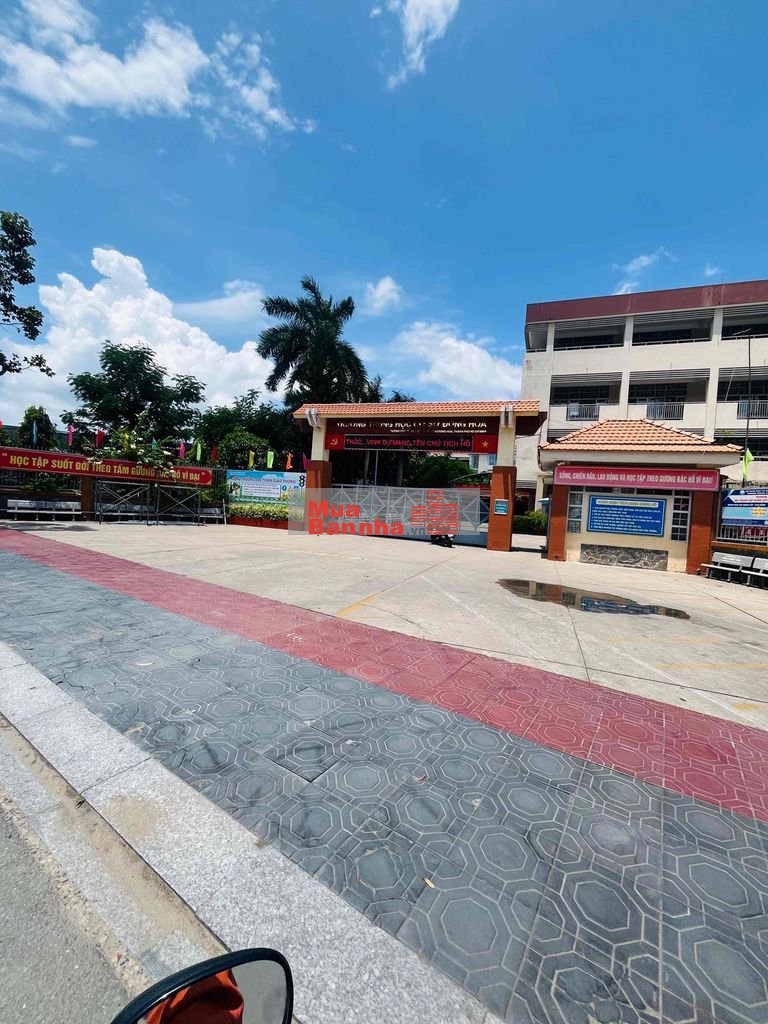 Nhà Sổ Chung lầu trệt gần trường tiểu học Đông Hoà C