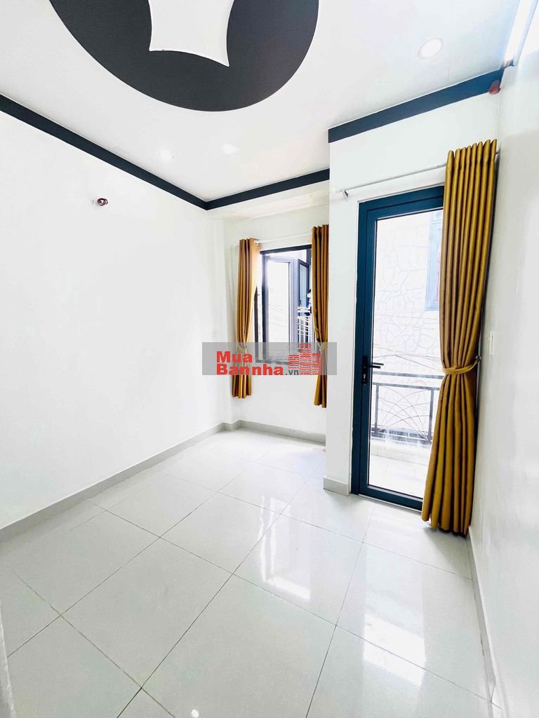 Nhà Sổ Chung lầu trệt gần trường tiểu học Đông Hoà C