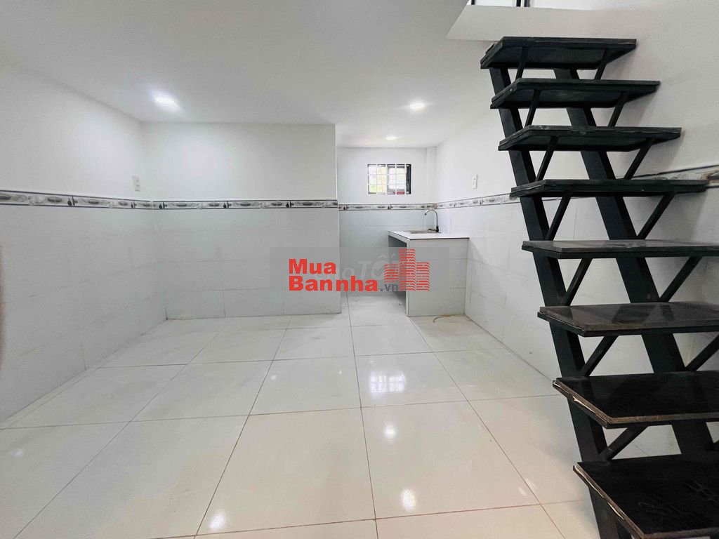 Nhà sổ chung mini gần trường tiểu học và Giáo xứ Bình Chiểu