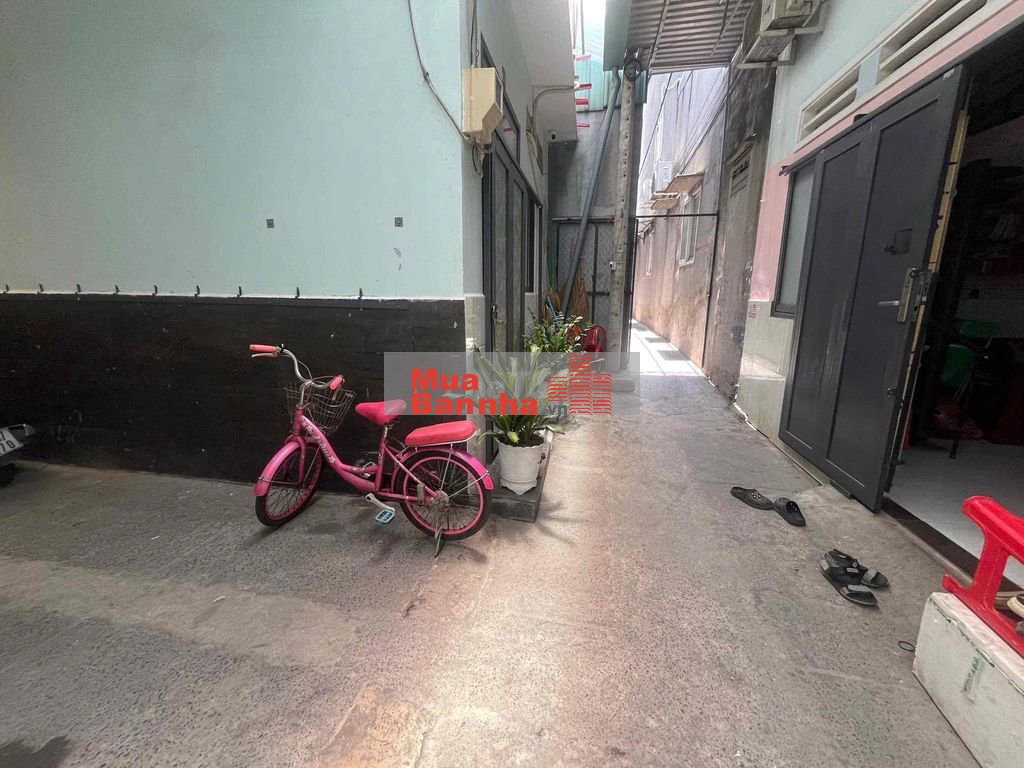 Nhà sổ chung mini gần trường tiểu học và Giáo xứ Bình Chiểu