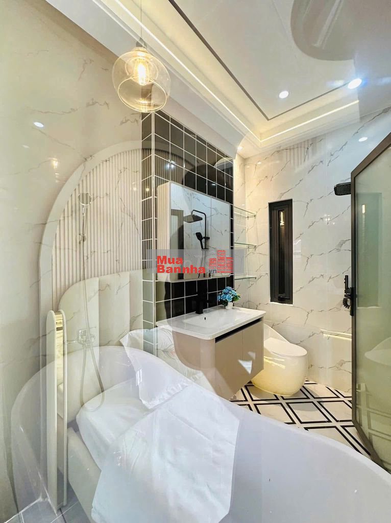 BÁN GẤP NHÀ HXH PHAN HUY ÍCH - GÒ VẤP 6 TẦNG HĐT 25TR BÁN 12,3 TỶ TL