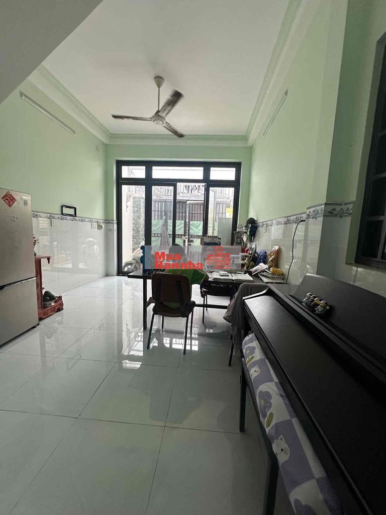 nhà 39 m² 2 tầng 2.9 tỷ oto đỗ của hoàng bạt đạt