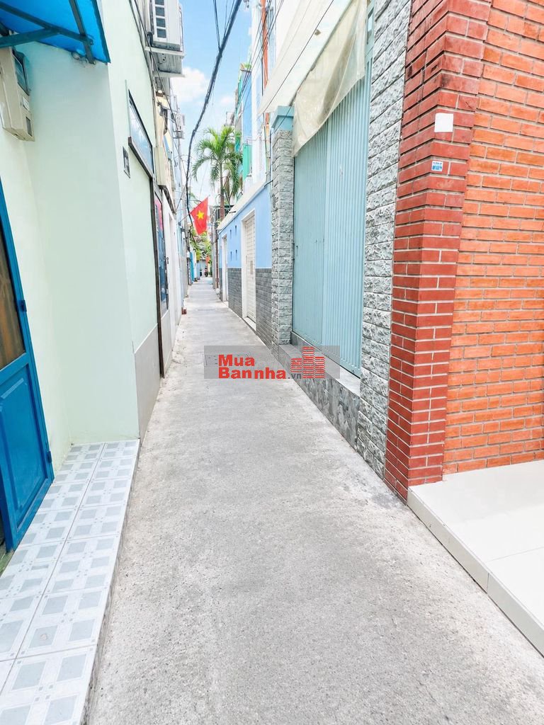 Dòng tiền 40 tr/tháng, 133m2, 2 Tầng BTCT Ko QH ngay Ngã tư Hàng Xanh