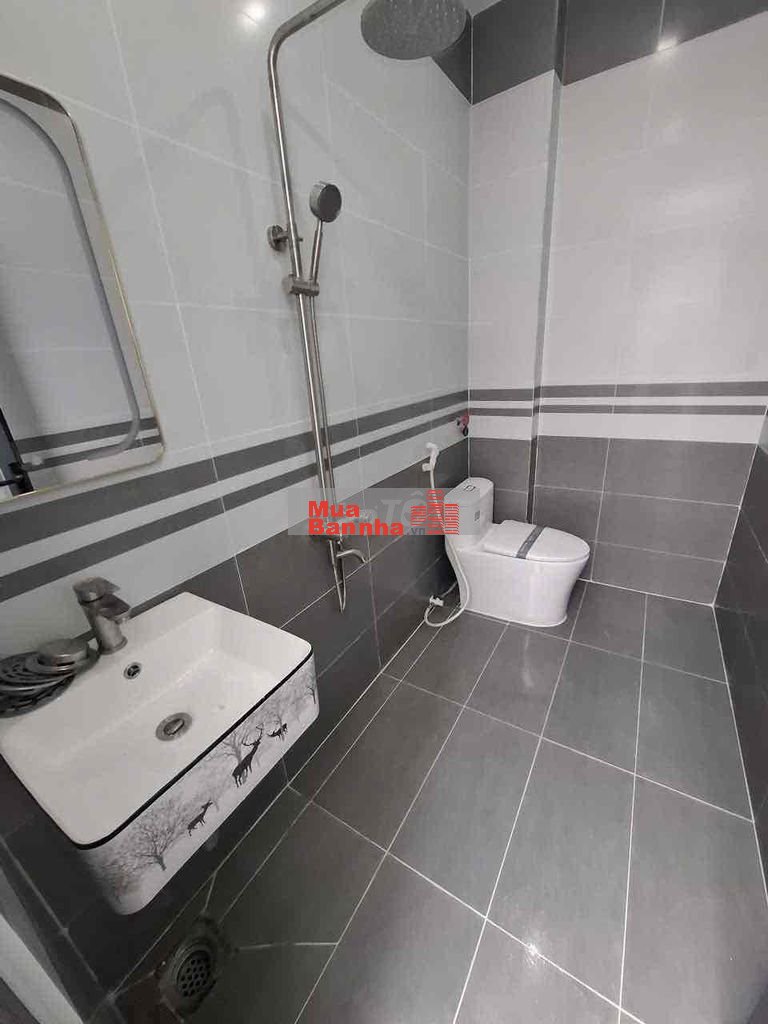 Nhà thổ cư xây kiểu vườn 5x20 giá full 685tr