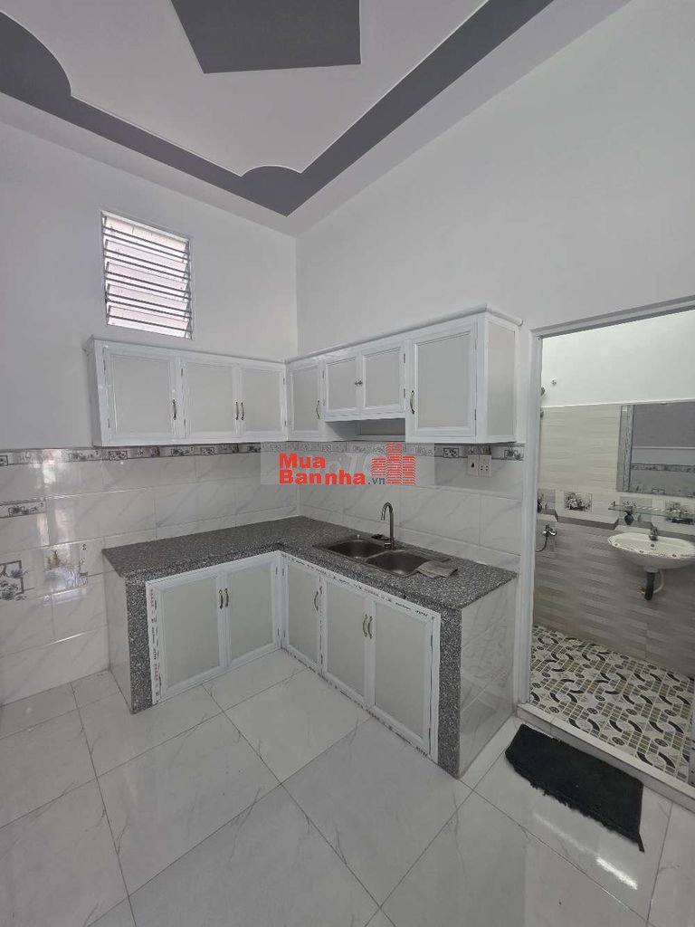 Bán gấp nhà giáp Hóc Môn gần Ngã Ba Mỹ Hạnh