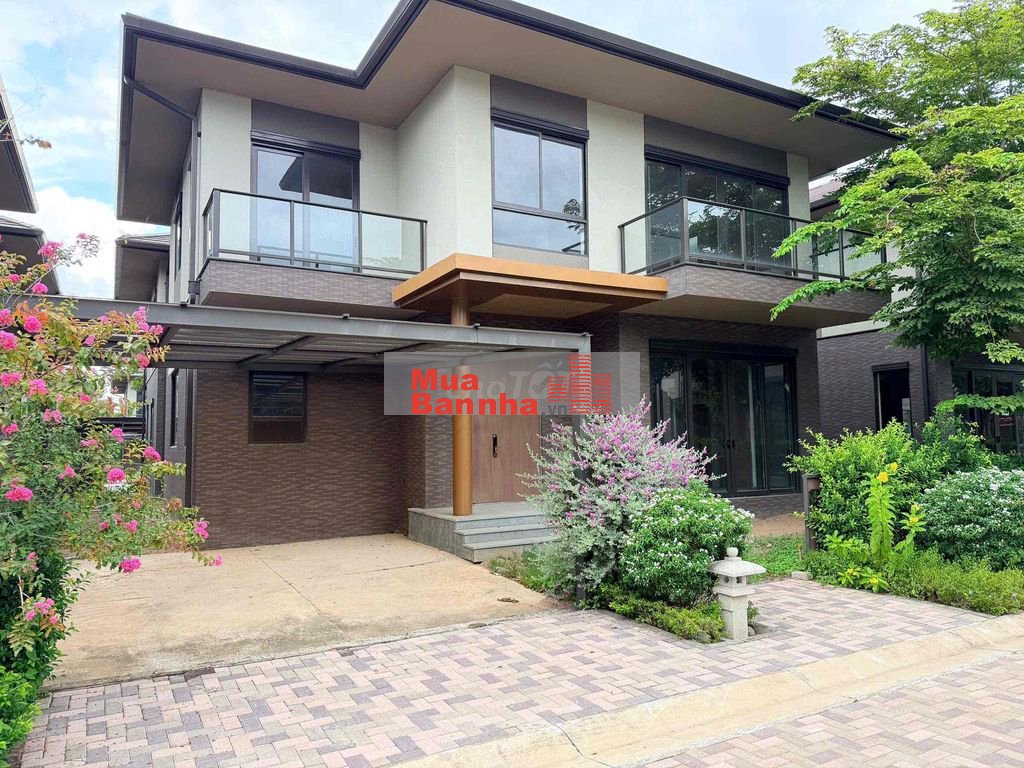 Bán Biệt thự đơn lập Waterpoint 262m2 giá 9,5 tỷ
