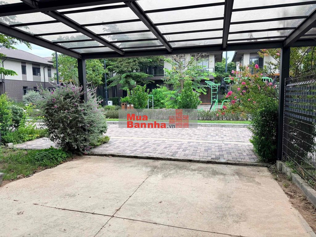 Bán Biệt thự đơn lập Waterpoint 262m2 giá 9,5 tỷ