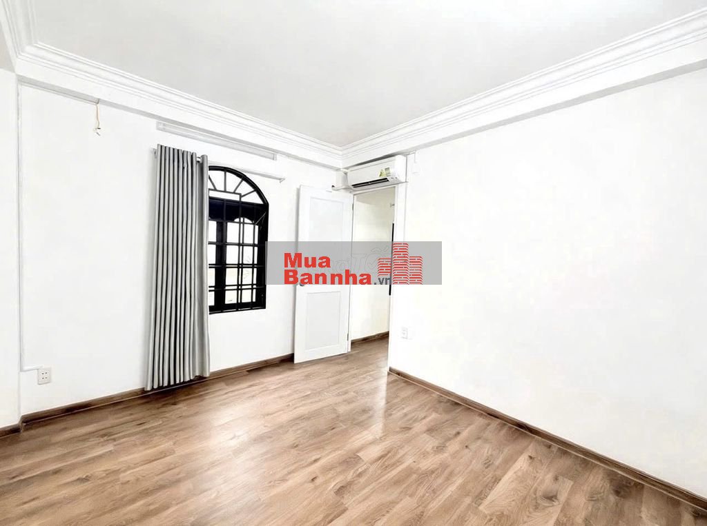 Bán nhà Khu K300 Tân Bình, 6 tầng, hẻm 8m thông, sổ vuông, chỉ 6.95 tỷ