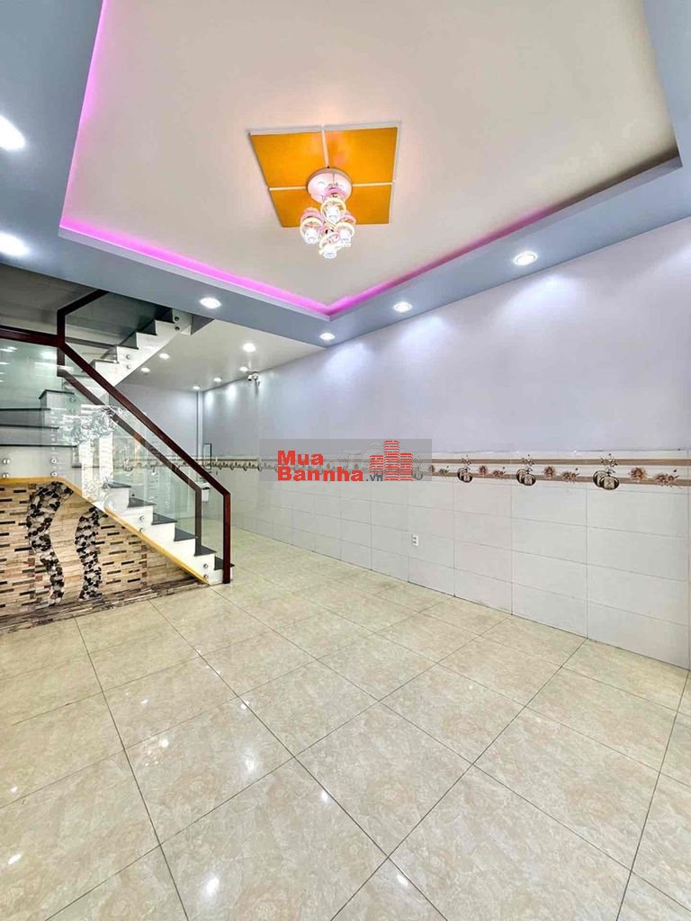 HẺM 6M KẾ TUYẾN METRO SỐ 5 TÂN BÌNH NGAY CHỢ PHẠM VĂN HAI NHÀ XÂY CỰC