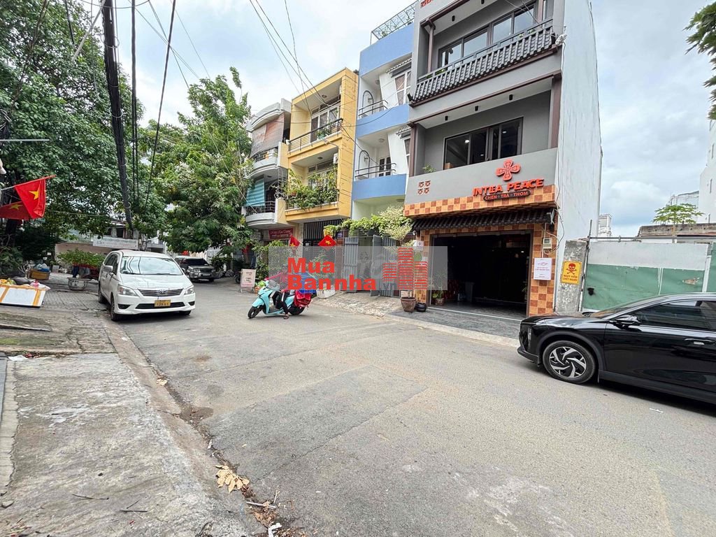 chính chủ nhà đẹp Hàng Xanh gần hẻm xe tải 3 tỷ nhỉnh