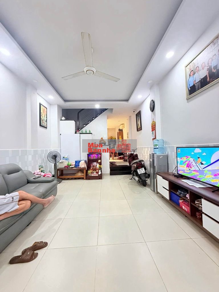 Bán xã lỗ nhà mặt phố 4 tầng, 52m2 tại Tân Quý.Chỉ nhỉnh 9 tỷ