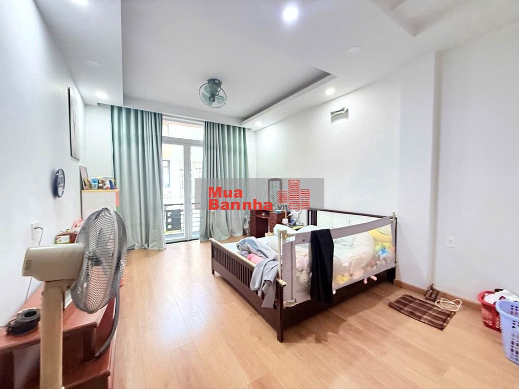 Bán xã lỗ nhà mặt phố 4 tầng, 52m2 tại Tân Quý.Chỉ nhỉnh 9 tỷ