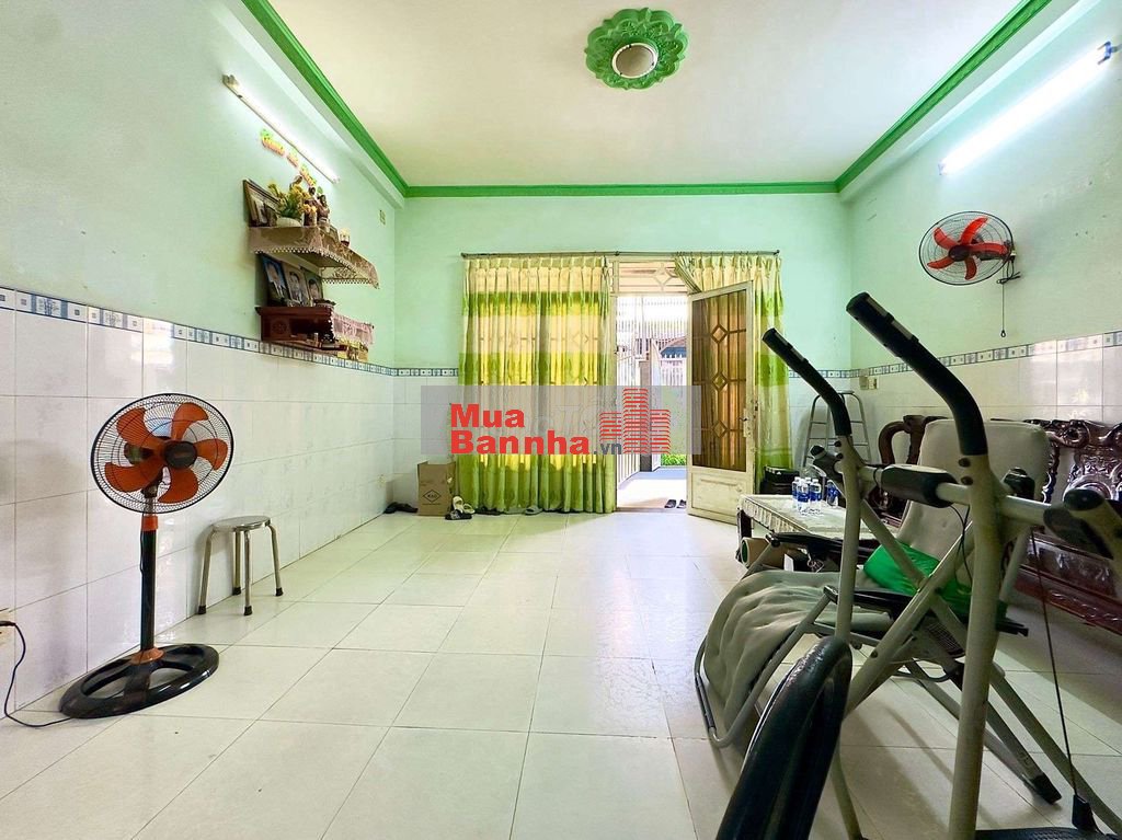 nhà nguyễn anh thủ 5,8 x 16 xây 2lâu 4ph ngủ 3 wc hẻm xe tải shr ,