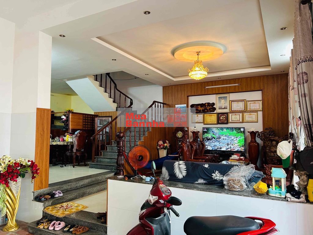 Bán Villa ngang 10 m giá 9ty85, cách đại hành, phước tần 200m