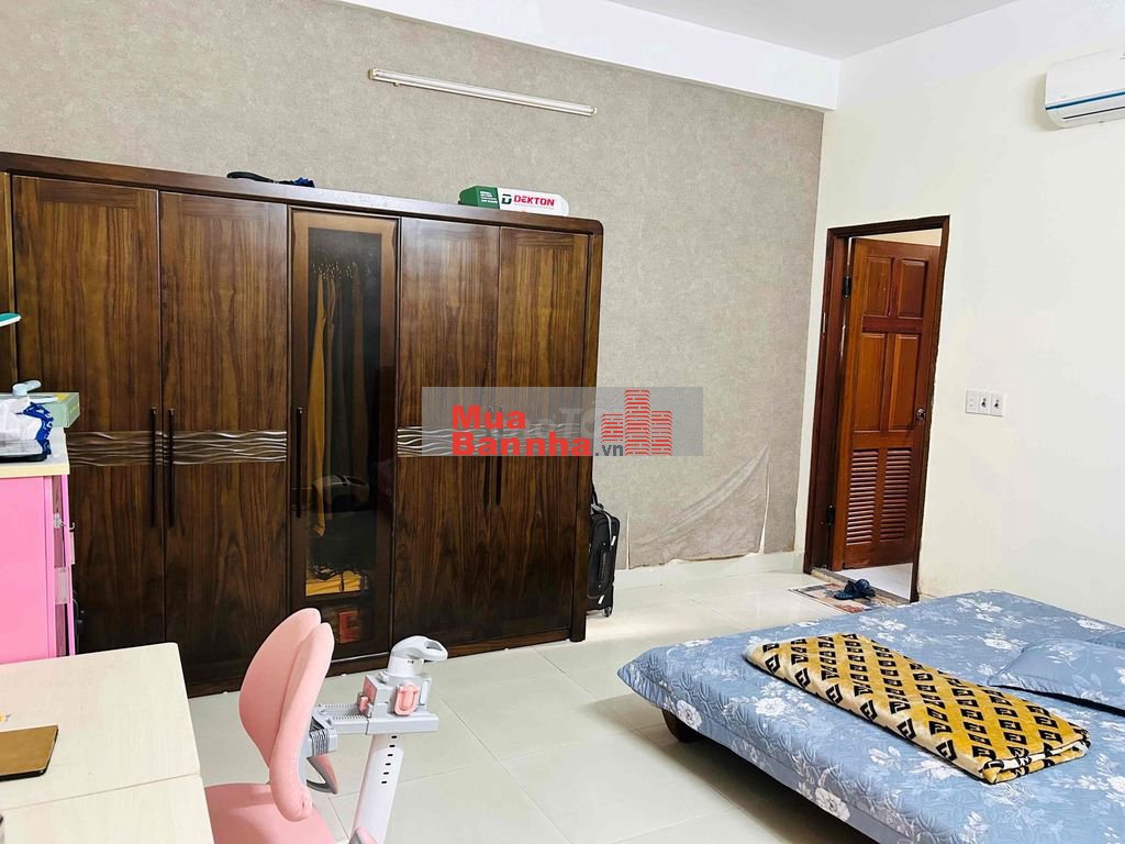 Bán Villa ngang 10 m giá 9ty85, cách đại hành, phước tần 200m
