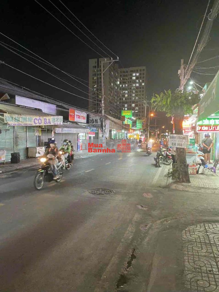 BÁN MẶT TIỀN LÊ VĂN LƯƠNG ,DT: 5x32 , KDC sầm uất , đang cho thuê 35T