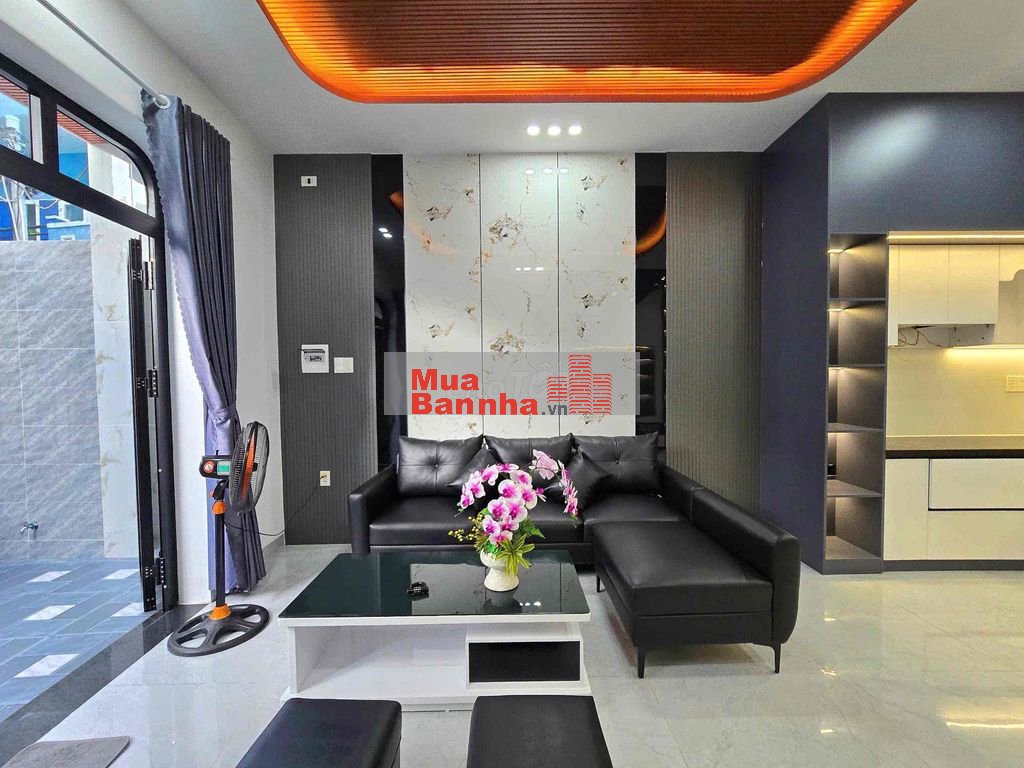 SIÊU PHẨM CẨM LỆ SÁT CMT8- 2 TẦNG NHÀ ĐẸP CHỈ 3tyxx